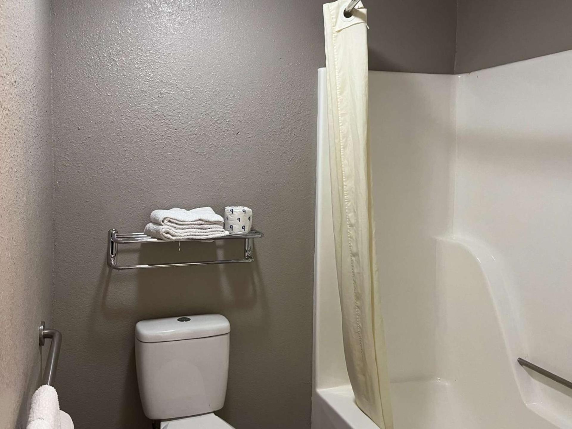 Studio 6 Suites Hurricane, Wv Exterior foto